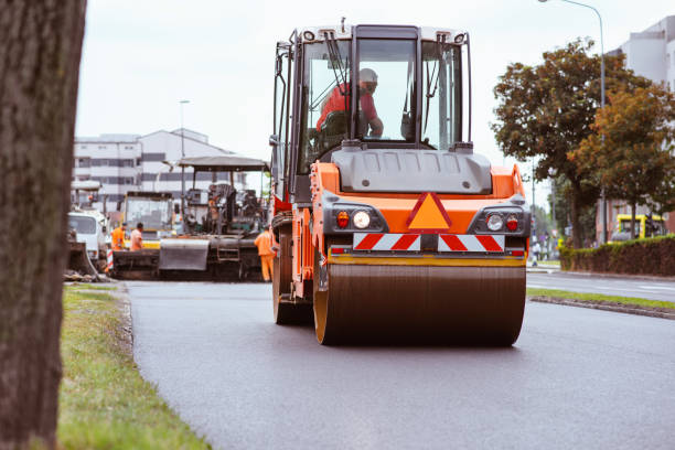 Why Choose Us For All Your Driveway Paving Needs in Diamond, IL?